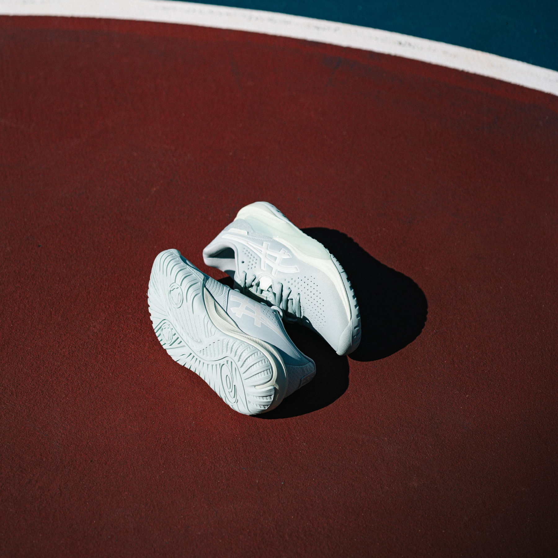 Image of Asics Gel-Challenger 15 Women (Lichen Rock/Whisper Green)