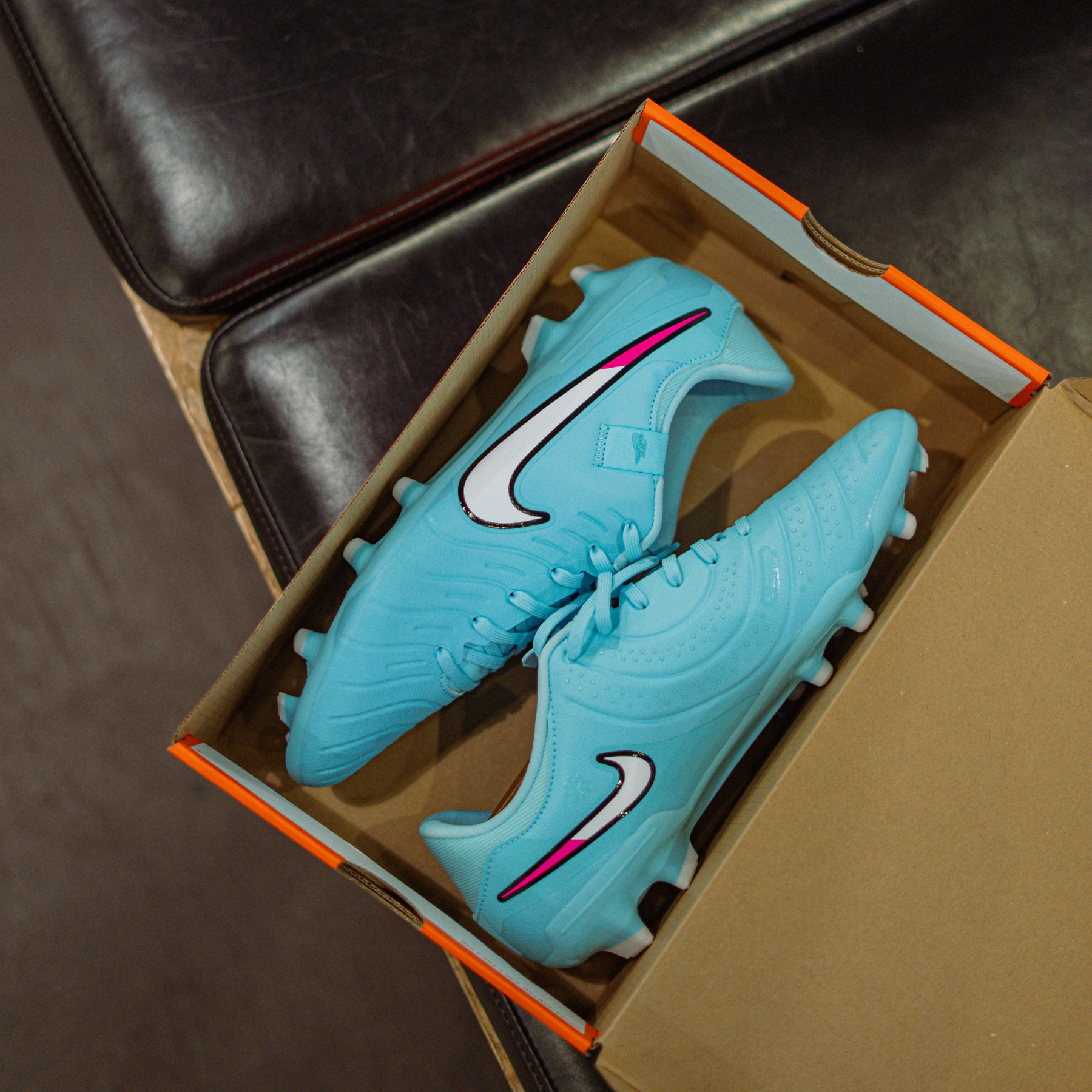 Image of Nike Tiempo Legend 10 FG/MG (Columbia Blue)