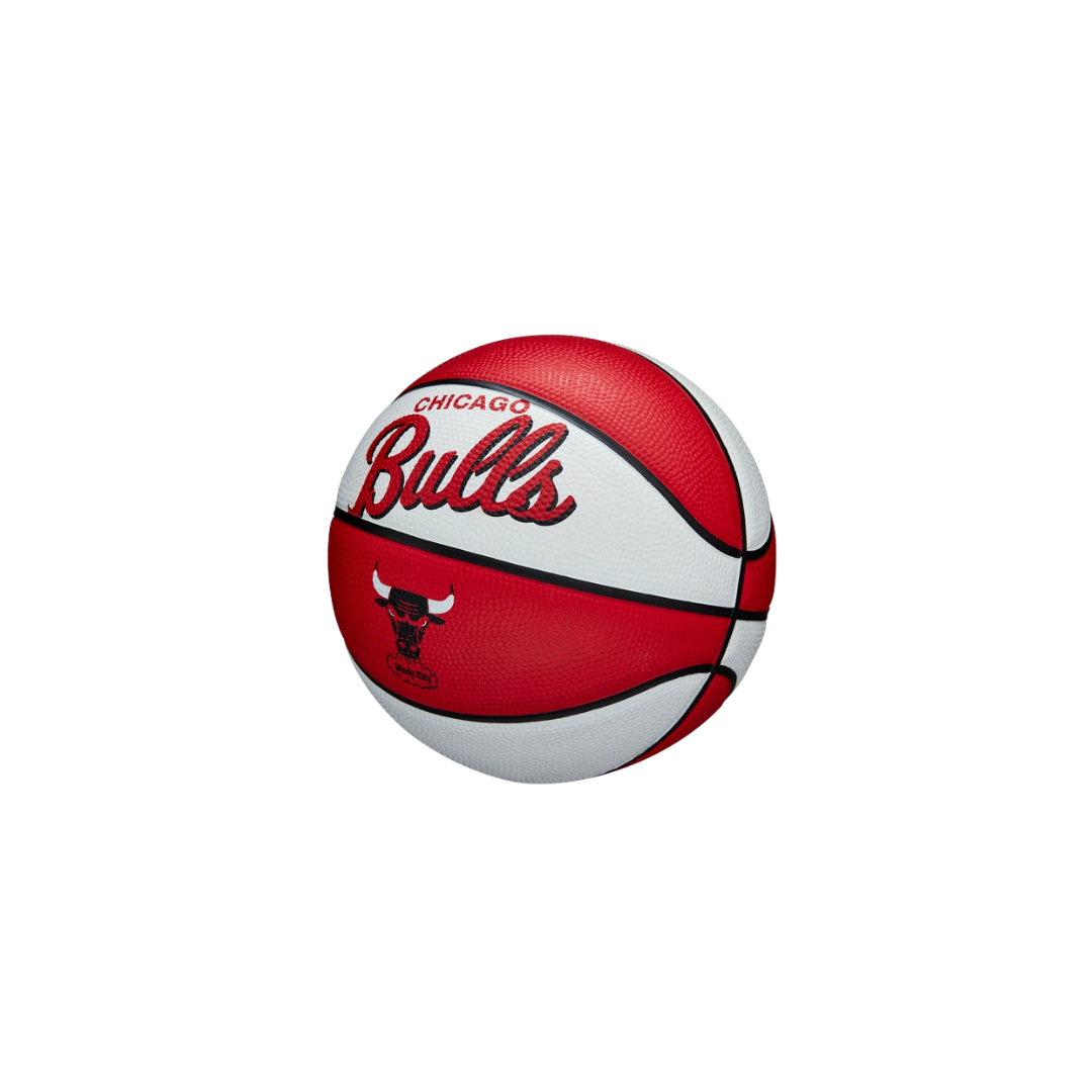 Image of Wilson NBA Team Retro Chicago Bulls Mini Basketball #3 - Deportes Salvador Colom