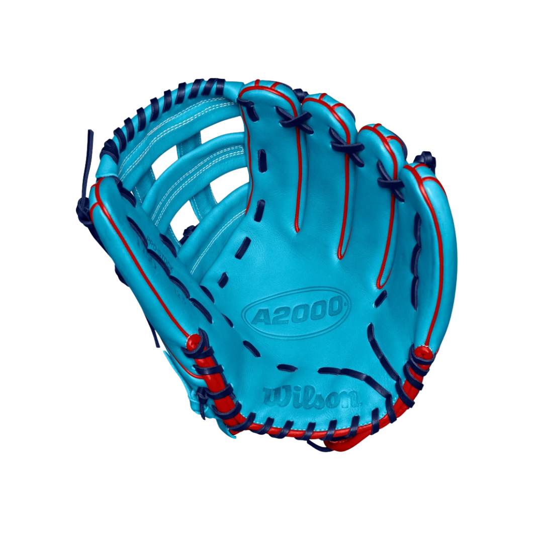 Wilson A2000 1750 RH Outfield Glove 12.5''.