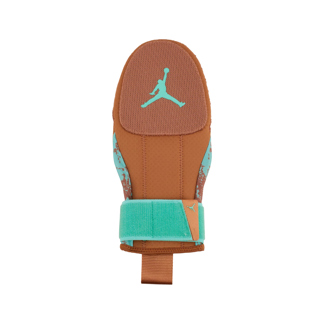 Nike Adults Jordan Sliding Mitt One Size (Brown)