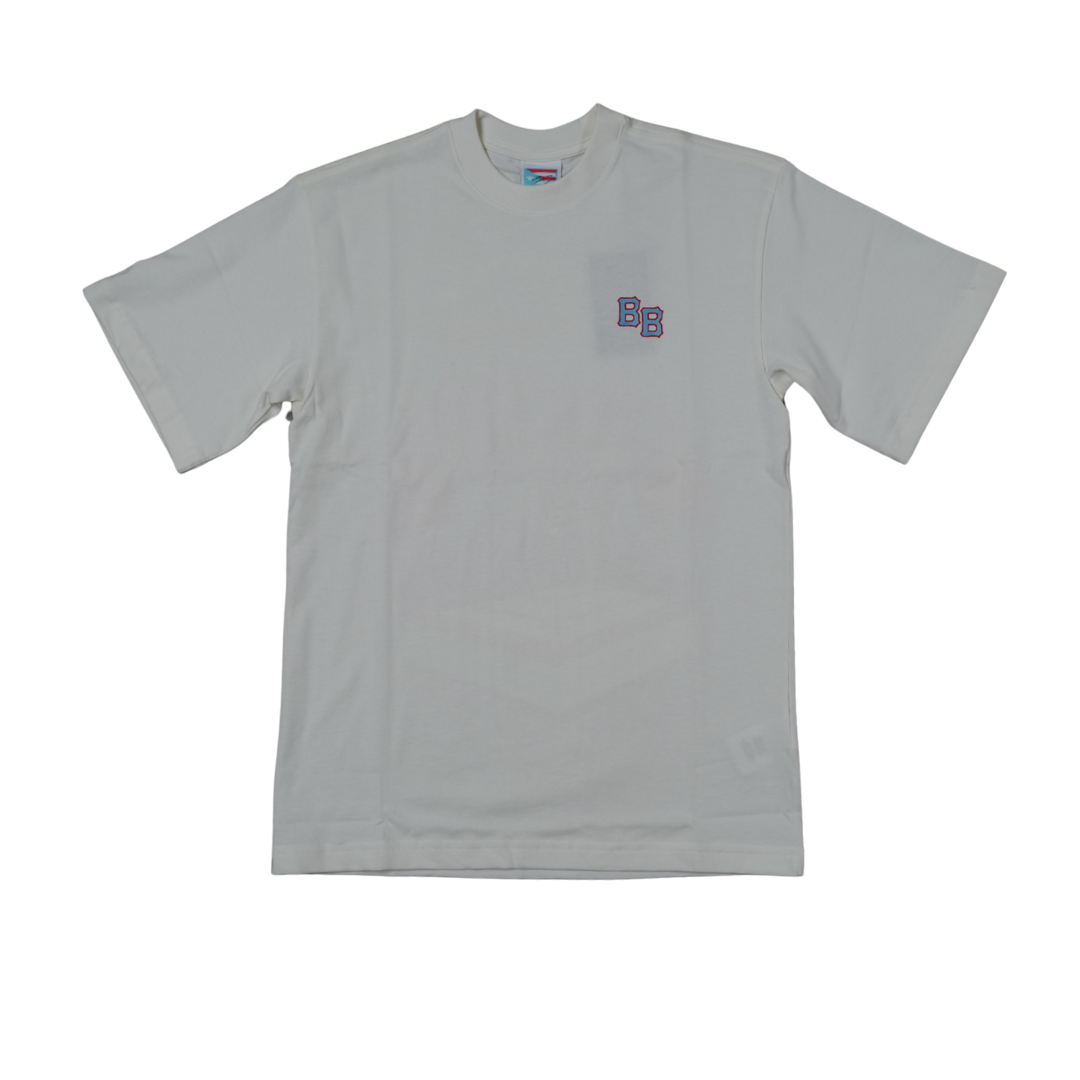 Image of DTMF T-Shirt Un Aplauso Pa' Mami y Papi