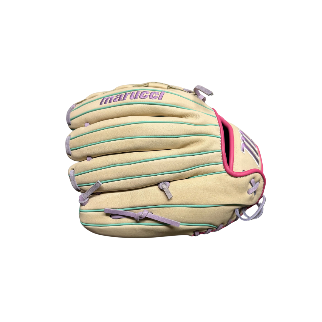 Image of Marucci Acadia Fastpitch Dual Hinge Glove 12'' Right-Hand throw