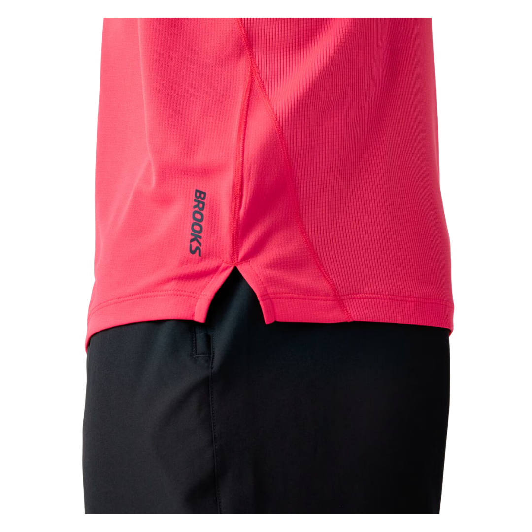 Image of Brooks Men's Dash Singlet Top Scarlet