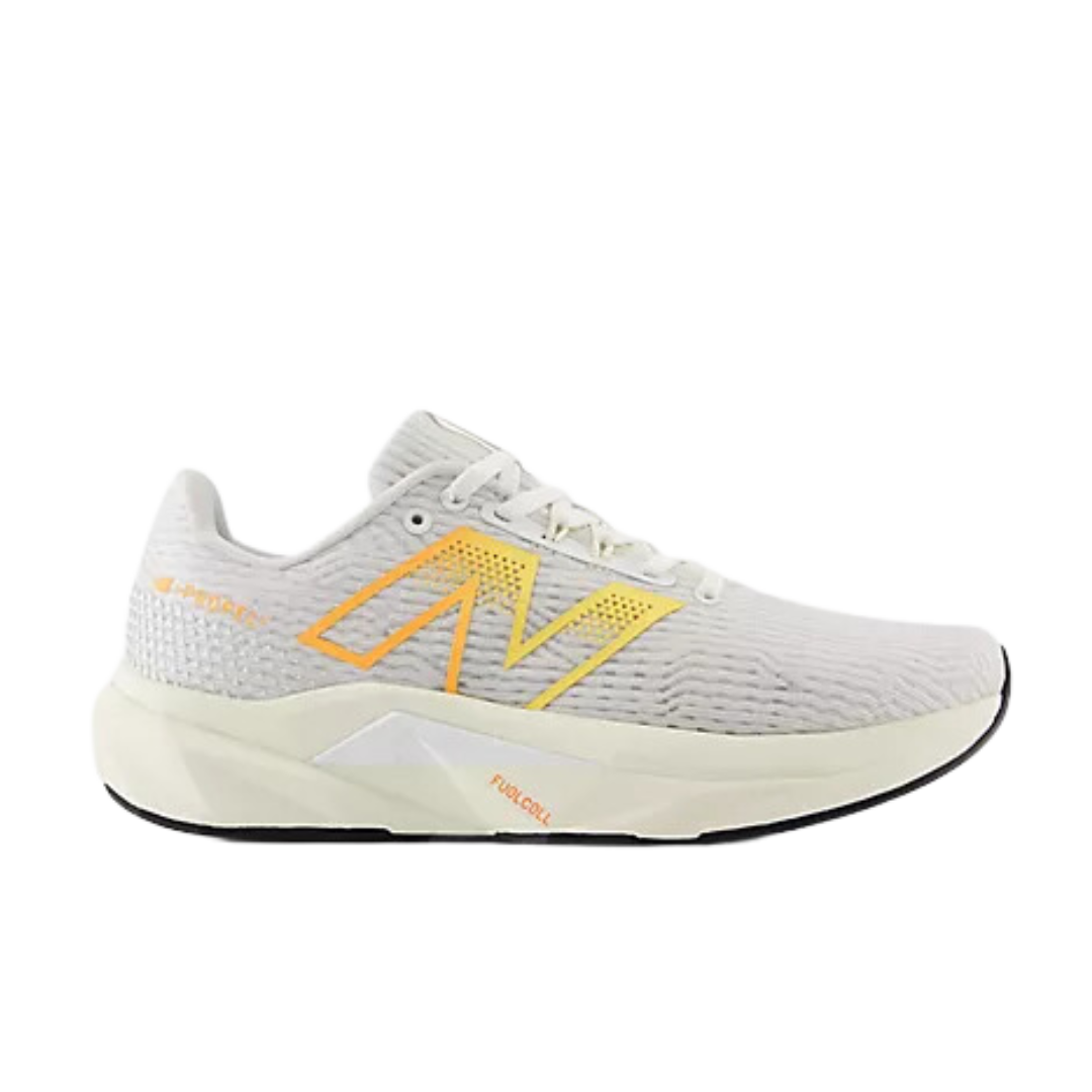 New Balance FuelCell Propel v5 Women (White/Black/Hot Mango) - Deportes Salvador Colom