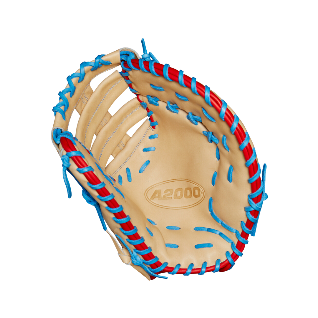 Wilson A2000 First base Mitt (Blonde/Columbia Blue) 12.5'' - Deportes Salvador Colom