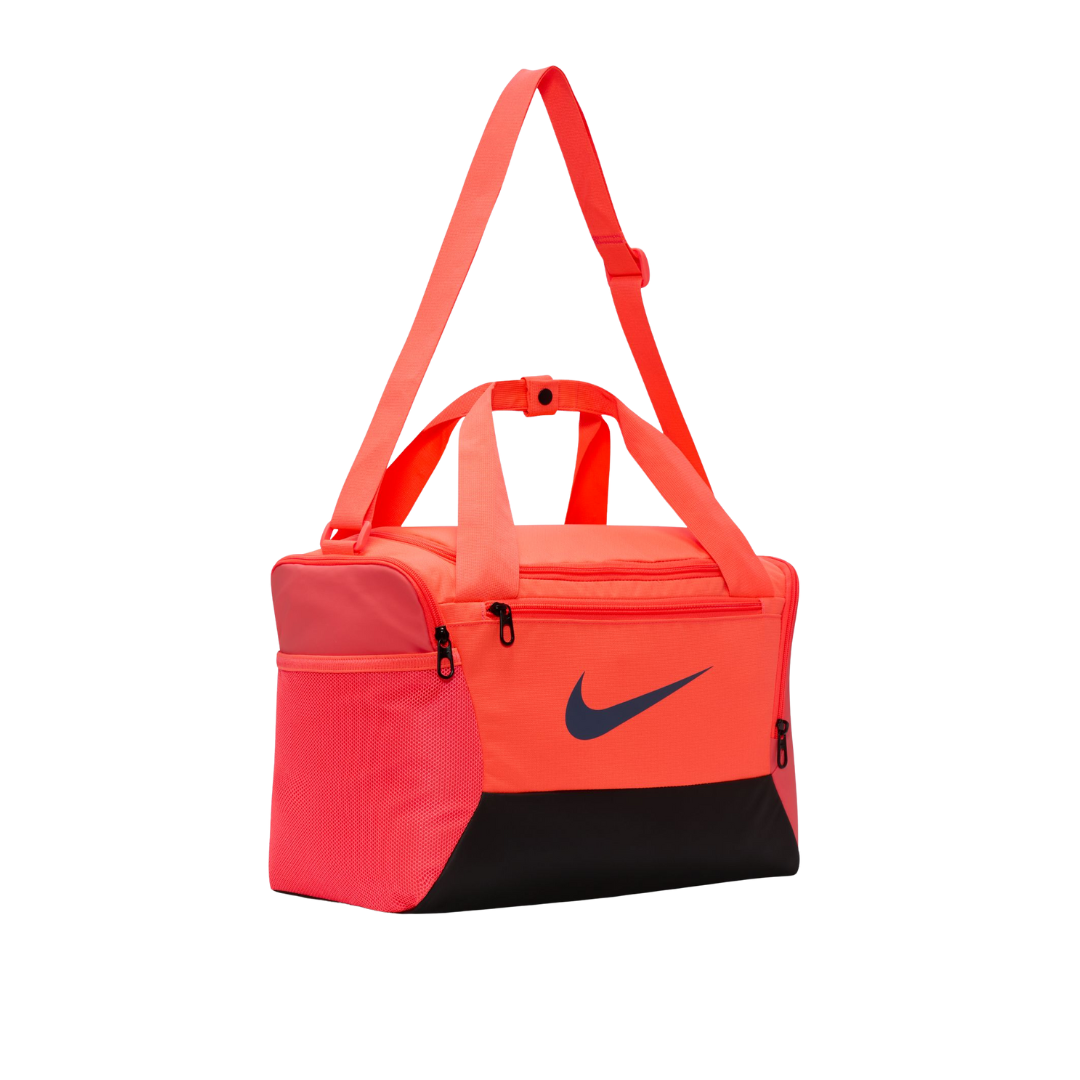 Nike Brasilia Duffle Bag (Crimson) - Deportes Salvador Colom