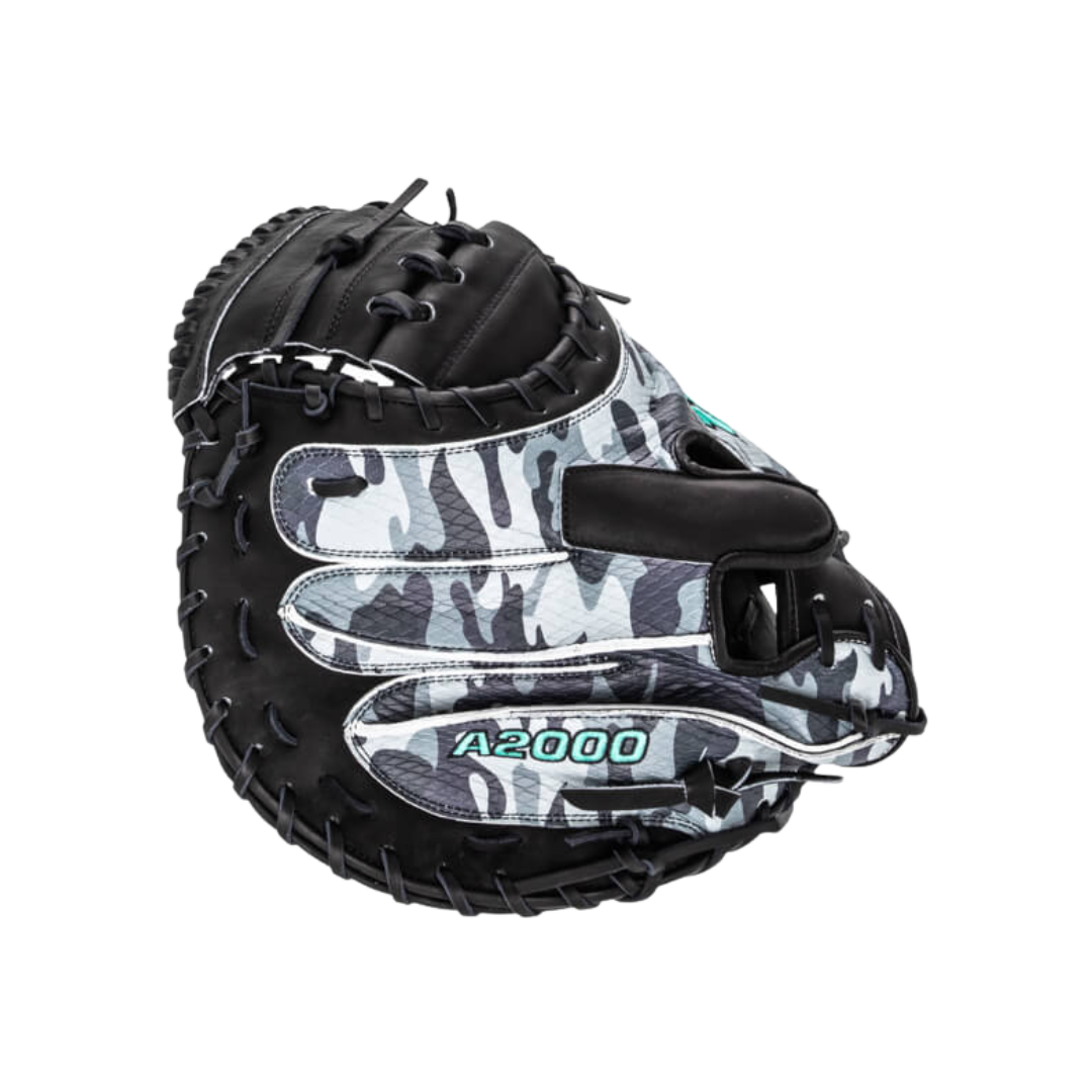 Wilson A2000 Austin Wells Catcher's Mitt 34'' (Black/Grey)