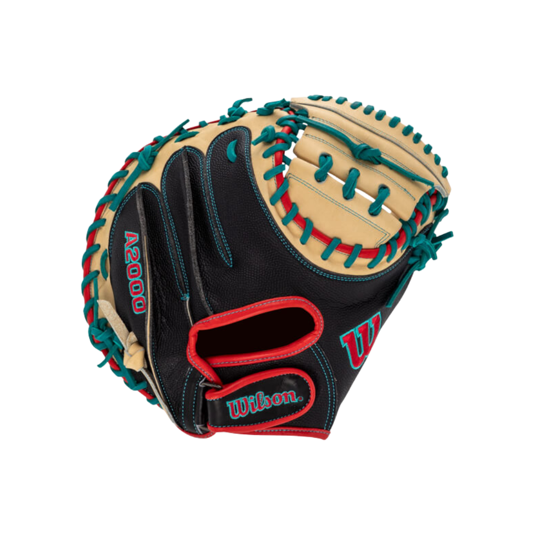 Wilson A2000 PF33 Catcher's Mitt 33" (Black/Blonde)