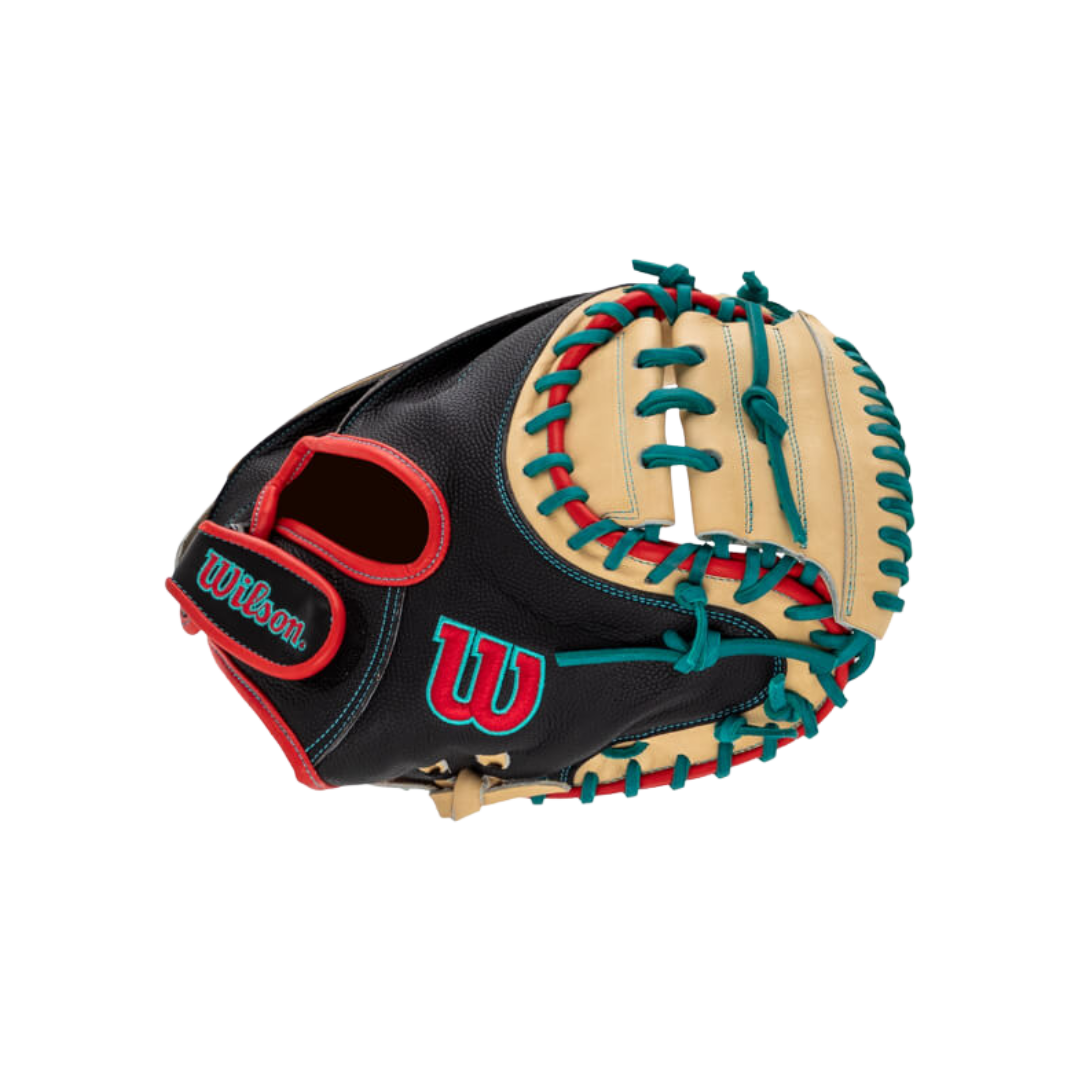 Wilson A2000 PF33 Catcher's Mitt 33