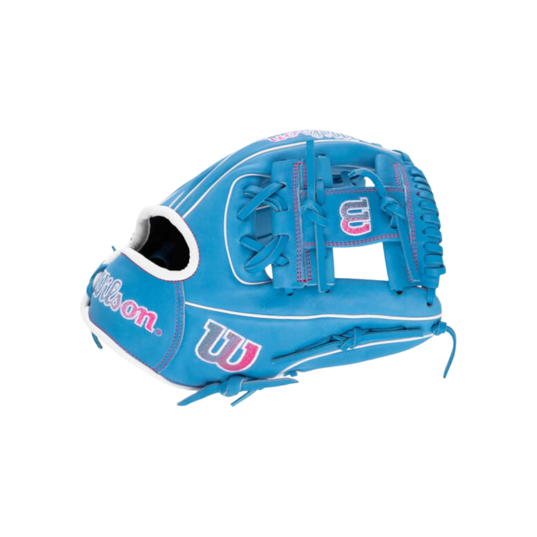 Image of Wilson A1000 1786 Infield Glove RH 11.5'' (Columbia Blue/White)