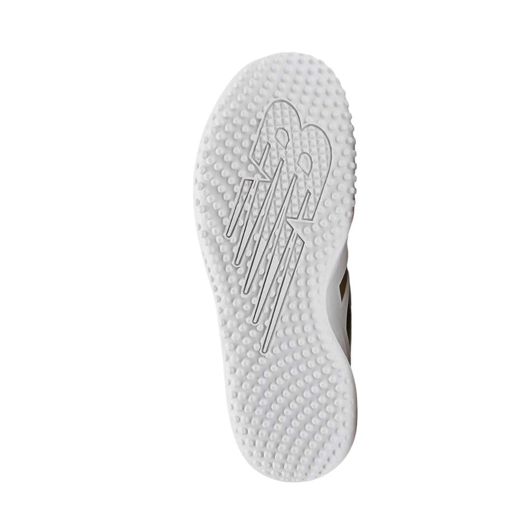 Image of New Balance FuelCell Ohtani 1 Trainer (White/Gold)