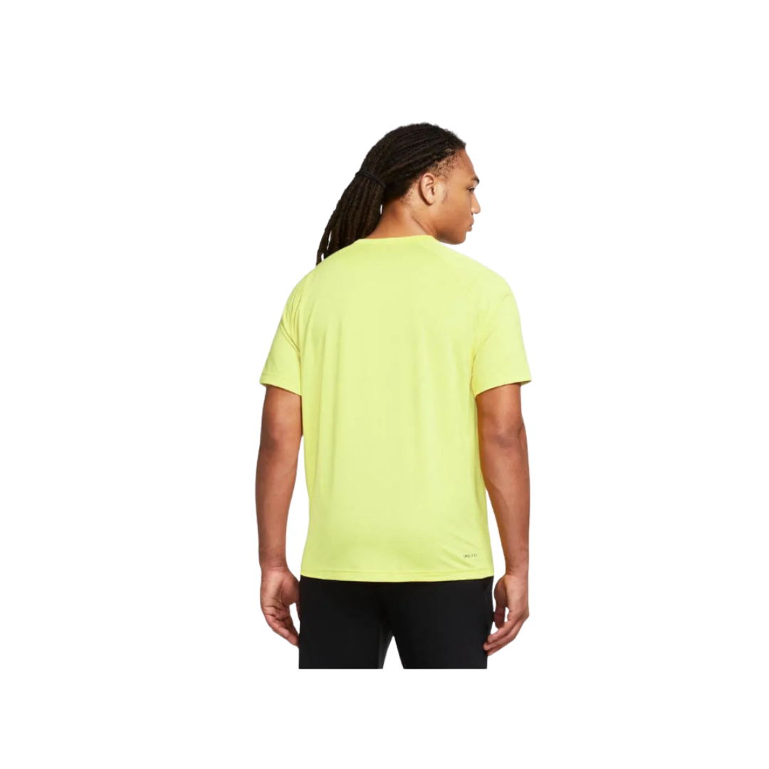 Image of Nike Men Dri-FIT Short-Sleeve Fitness Top (Light Green)