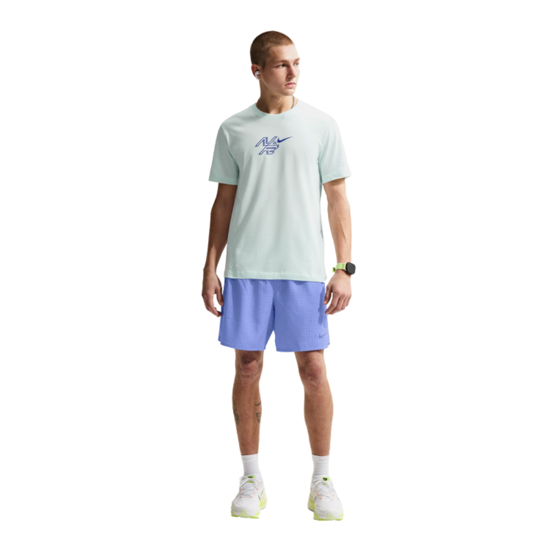 Image of Nike Dri-Fit Aeroswift Running T-shirt (Barely Green/Lapis)