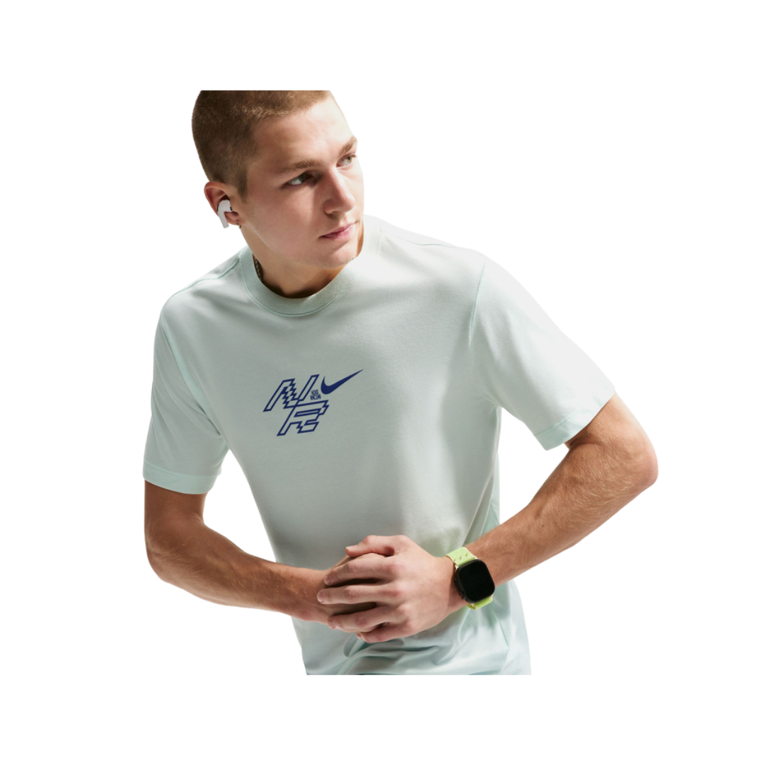 Image of Nike Dri-Fit Aeroswift Running T-shirt (Barely Green/Lapis)