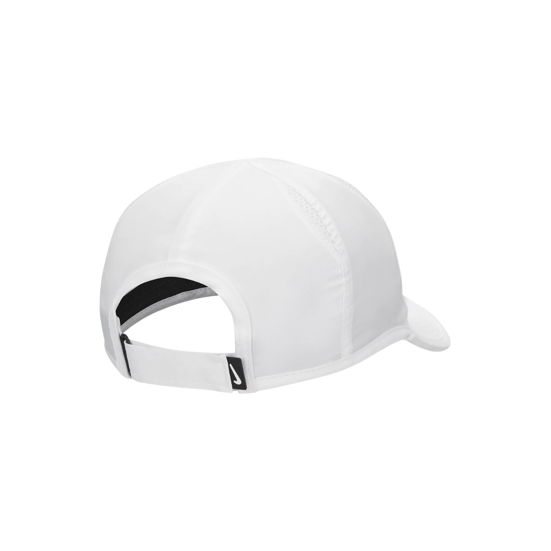 Nike Dri-FIT Club Cap (White) - Deportes Salvador Colom