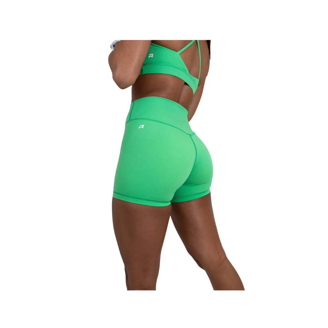 Resilient Active W's Functional Evolve 4.5" Short