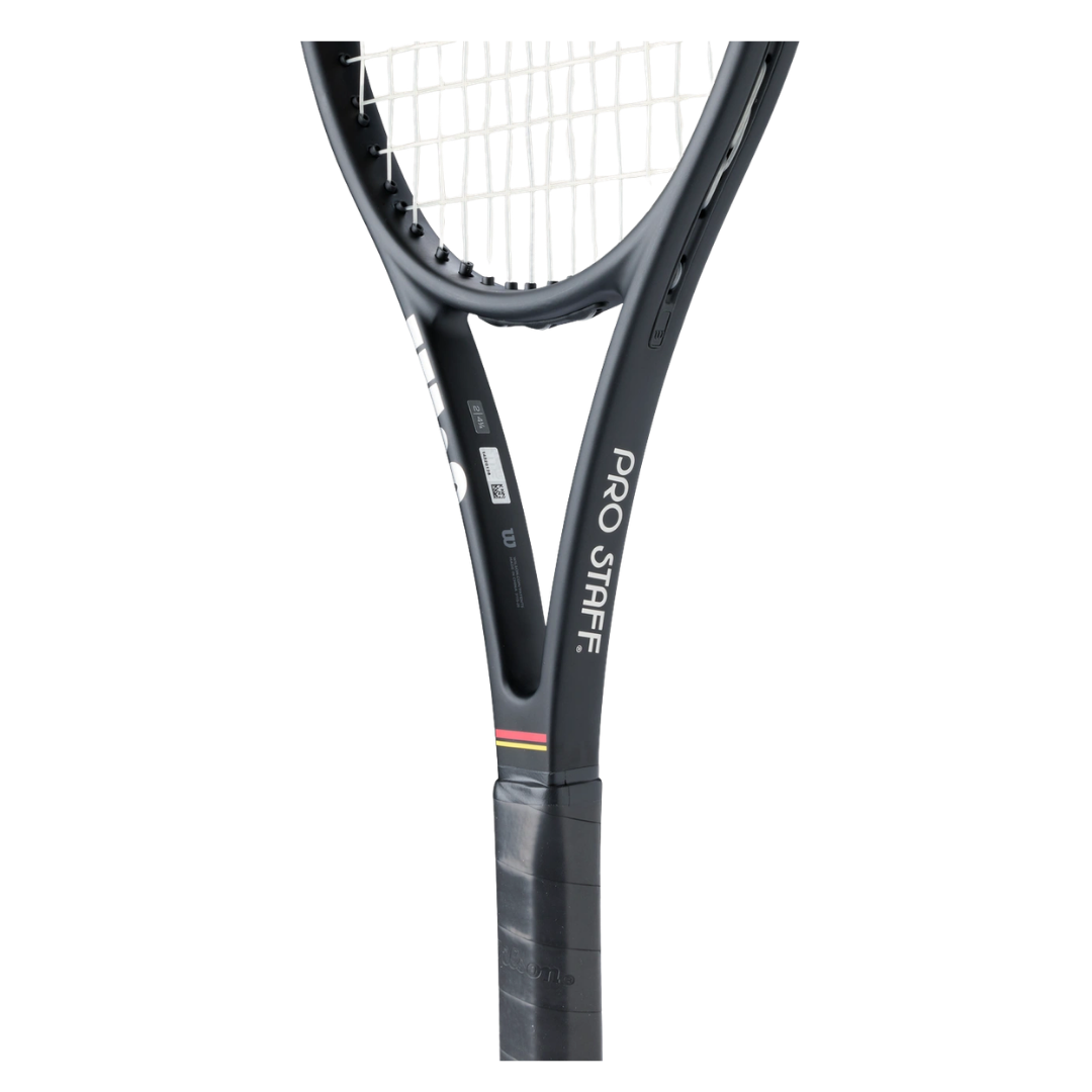 Wilson Pro Staff 97L Classic Frame Racket 4 1/4'' (Black)