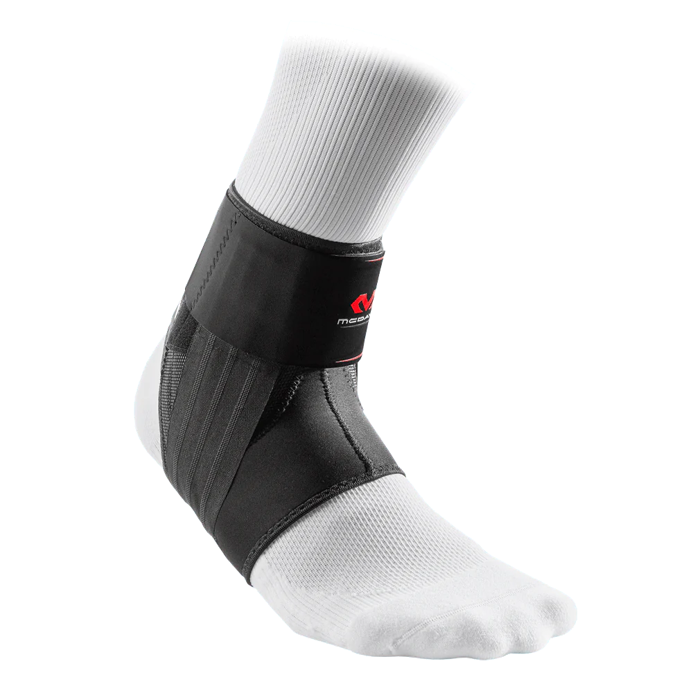 Image of McDavid Phantom Lace-Free Ankle Brace - Deportes Salvador Colom